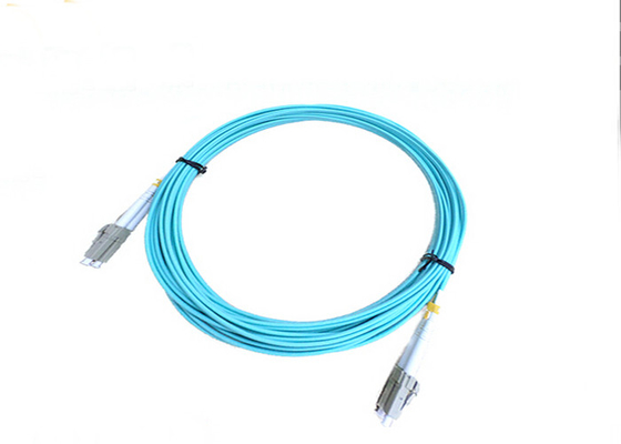 Le FO blu rattoppano il tipo il LC UPC del connettore di lunghezza 20M 30M 50M del cavo OM3 1C 2C LSZH
