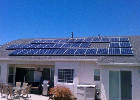 10KW si dirigono il sistema astuto del montaggio del tetto dell'applicazione di potere di energia solare residenziale